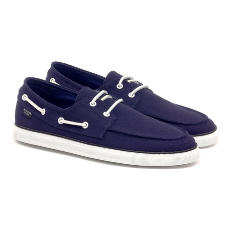 Deckshoe // Navy + White (Euro: 39)