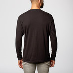 Leader Long-Sleeve T-Shirt // Black (L)