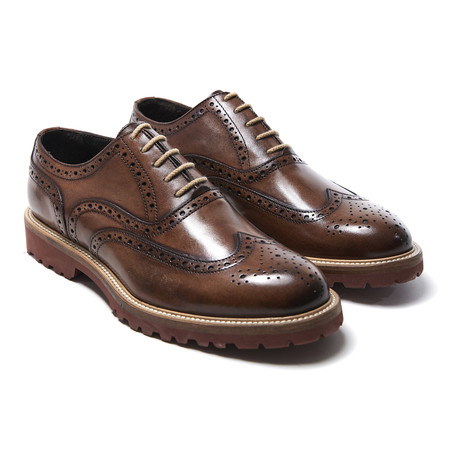 Classic Wing Cap Oxford // Brown (Euro: 40)