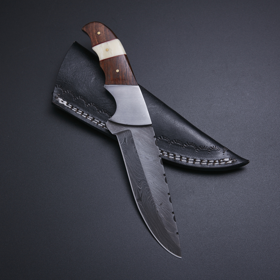 Kengo Knives - Damascus Hunting Knives - Touch of Modern