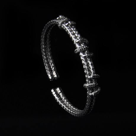 Eagle Claws Bangle // Magnetic Clasp