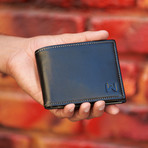 Walli Smart Wallet // The Original // Black + Gray