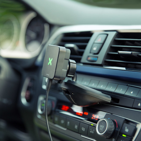 Wireless Car CD Mount Charging Kit // Black (iPhone 6/6S)