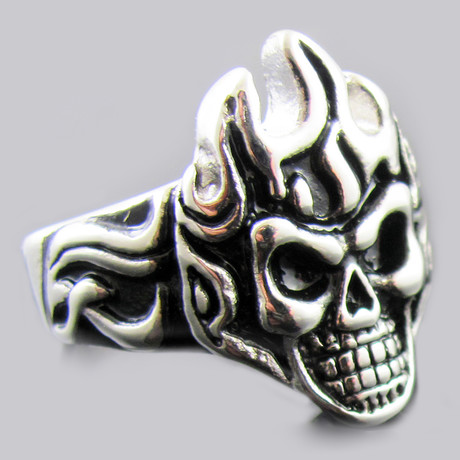 Fire Skull Ring (Size 8)