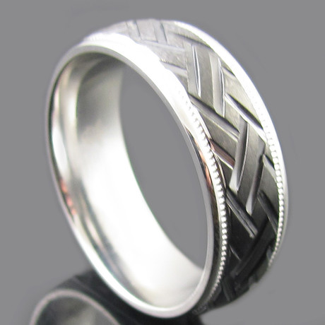 Diamond Cut Ring // Black (Size 8)