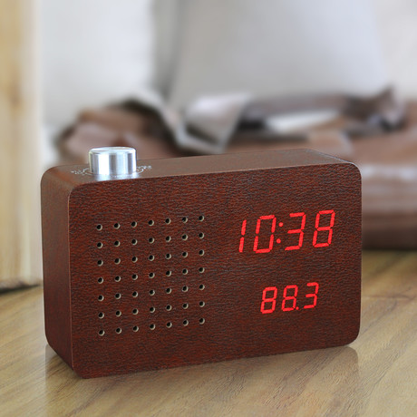 Radio Click Clock // Leatherette