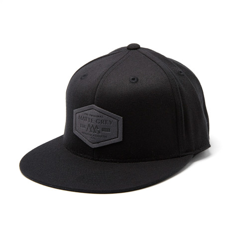 Hex Badge Fitted // Black