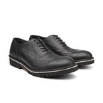 Capo Light Wing-Tip Brogue Oxfords // Black (US: 9)