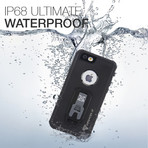 Armor-X // IP68 Ultimate Waterproof Case + Carabiner // Black (iPhone 5/5S/SE)