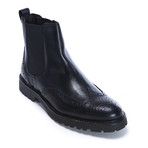 Medallion Chelsea Boot // Black (Euro: 40)