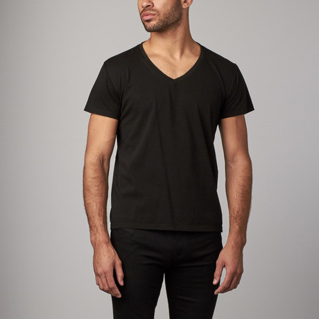 Plain V-Neck Organic Cotton Tee // Black (XS)