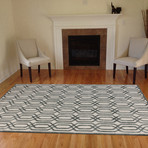 Glow Area Rug // White (2'L x 3'W)