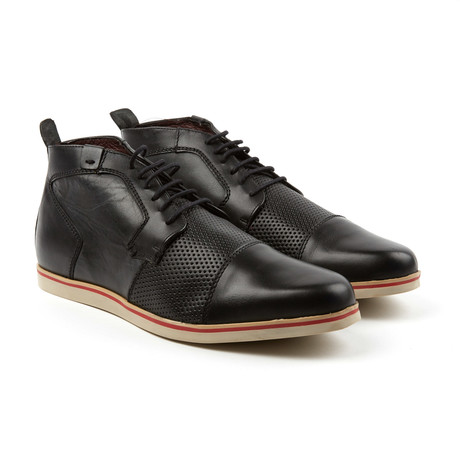 Chukka Sneaker // Black (US: 7)