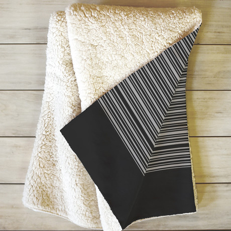 Gradient Dark // Fleece Throw Blanket (Medium)