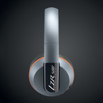 Magnat LZR 588 BT // Silver + Orange