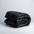 Rumpl // Down Lite Blanket (Black + White)