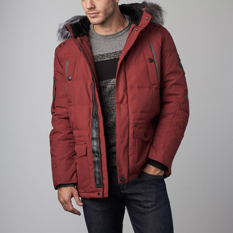 Expedition Parka // Ruby (S)