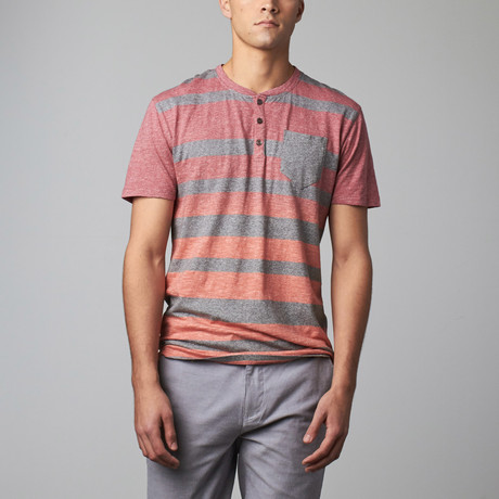 Robert Pocket V-Neck Tee // Peach (S)