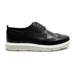 Isotti  // Jayden Sneaker // Black (Euro: 44)