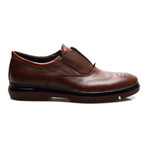 Carter Oxford // Brown (Euro: 40)