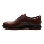 Carter Oxford // Brown (Euro: 40)