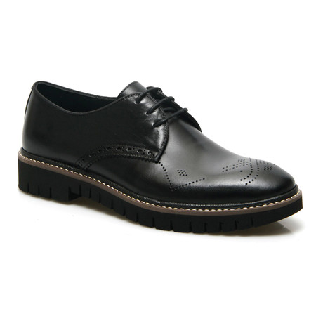 Grayson Derby // Black (Euro: 40)