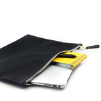 Zip Folio // Black (Medium)