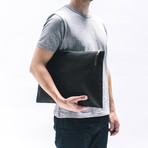 Zip Folio // Black (Medium)