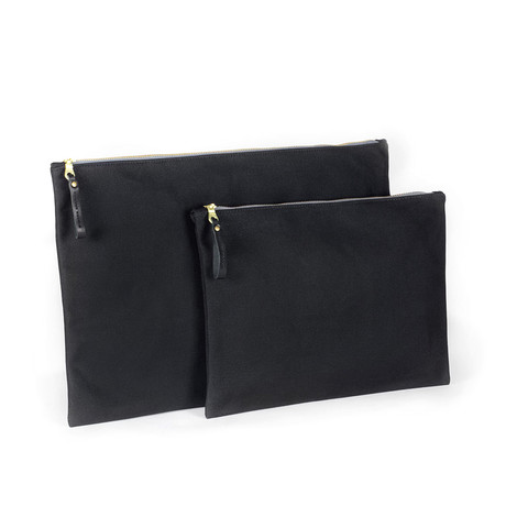 Zip Folio // Black (Medium)