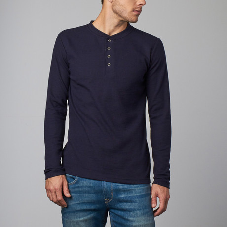 Thermal Henley // Navy (S)