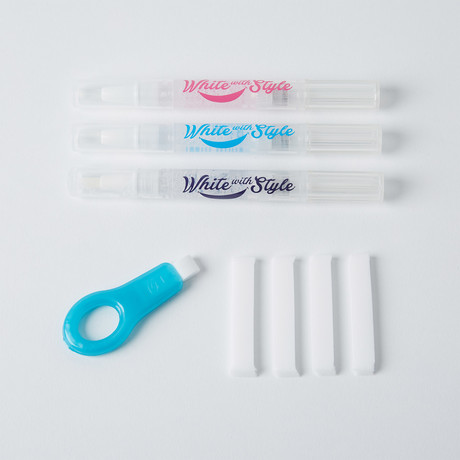 Magic Wand + 3 Pack Flavored Whitening Pen