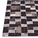 Bricka // Grey + Black (2'W x 3'L)