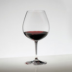 Vinum // Pinot Noir Burgundy Red // Set of 2