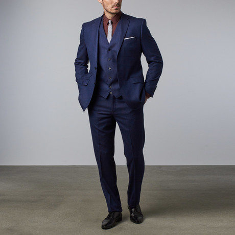 Speckle Notch Lapel Vested Suit // Blue (US: 48R)