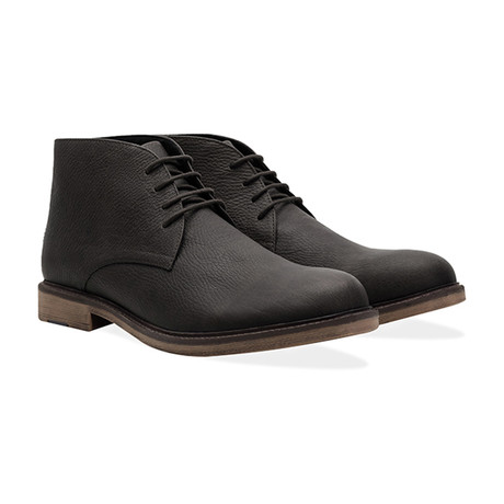 Goodwin Smith // Pembridge Waxy Chucka Boot // Black (UK: 7)