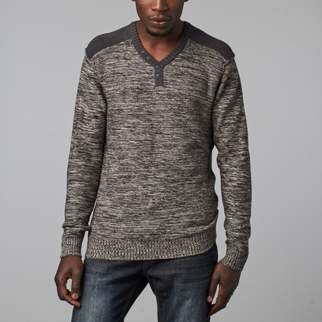 Blocked Shoulder Henley Sweater // Black (S)