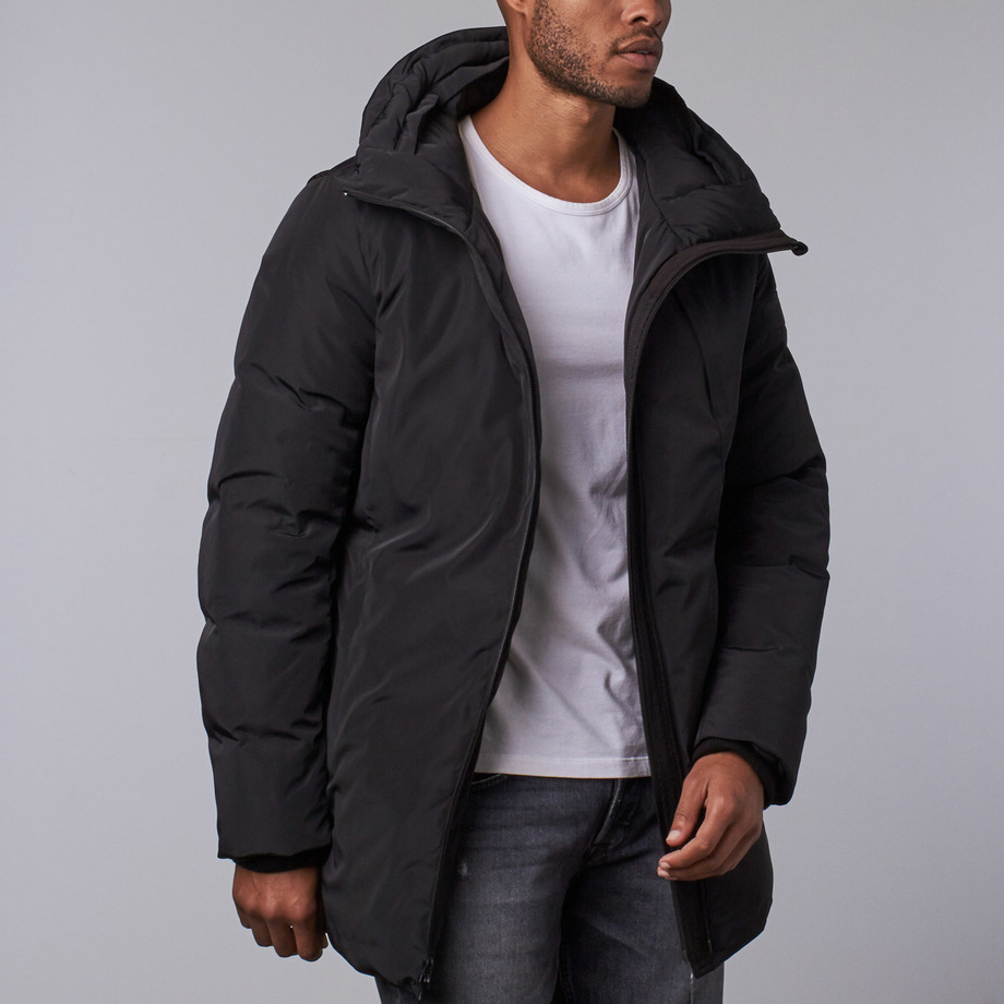 OROBOS - Technical Athleisure Outerwear - Touch of Modern