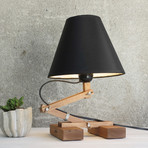 Plat I // Black Shade (Walnut)