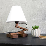 Plat I // White Shade (Walnut)