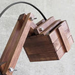 Kran VI // Desk Lamp (Walnut)