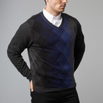 Cashmere Argyle V-Neck Sweater // Pepper (S)