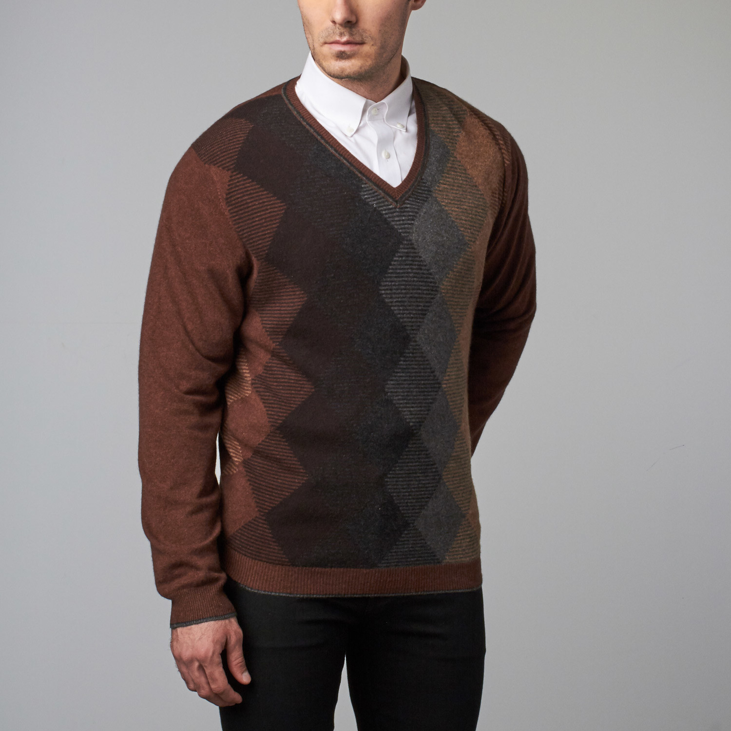 Cashmere Argyle V-Neck Sweater // Vicuna (S) - Lenor Romano - Touch of ...