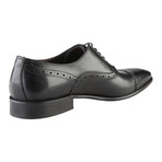 Cesare Medallion Oxford // Black (Size: 44 (Euro))