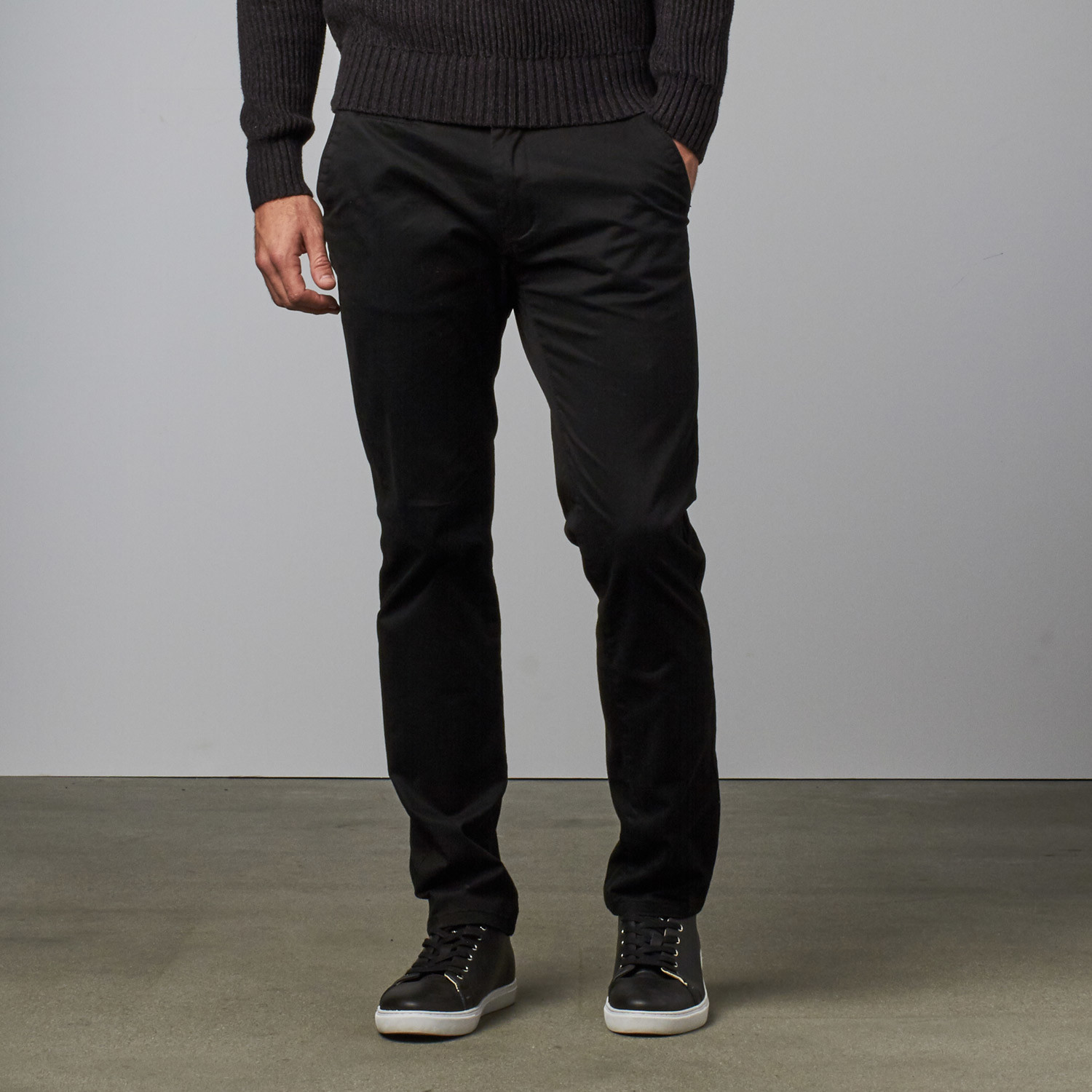 Chino Pant // Black (32WX34L) - Private Member - Touch of Modern