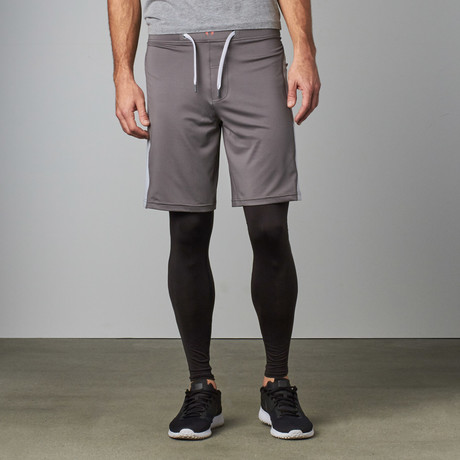 Helix Ii Flex-Knit Integrated Pocket Short // Cool Gray + Silver (Small)