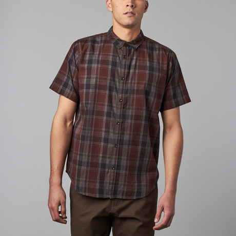 Kevin Short-Sleeve Button-Up Shirt // Dark Grey + Red (XS)