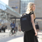 Solar Powered Anti-Theft Backpack // Stealth Black