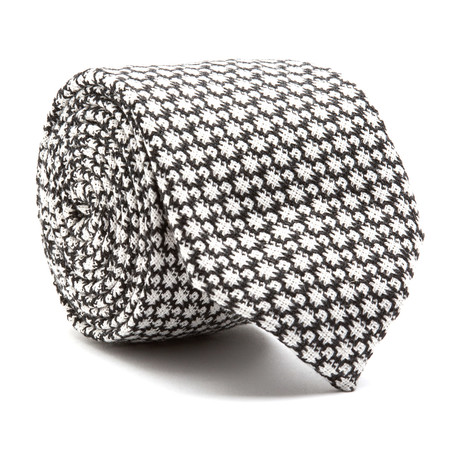 Cozy Ghost Knit Tie // Black + White