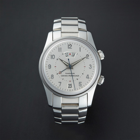 Girard Perregaux Traveller II Manual Wind 4940 Store Display Breathtaking Watches Touch of Modern