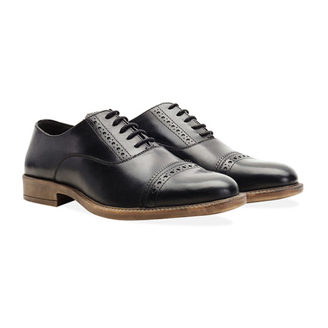 Barney Toe Cap Brogue // Black (UK: 7)